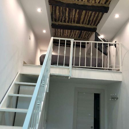 La Casina Di Lia In Via Dei Tribunali Nápoles Exterior foto